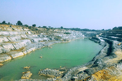 Dolomite Quarry (Gomardih)